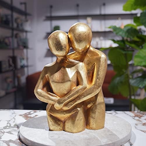 Guichifun Romantic Hug Couple Statue - Modern Gold Resin Collectible Figurine