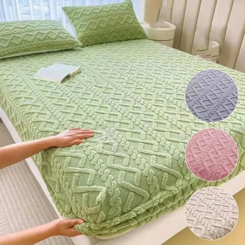 Lyvara Magic Mattress Covers Queen Size Velvet Bedding Set 1
